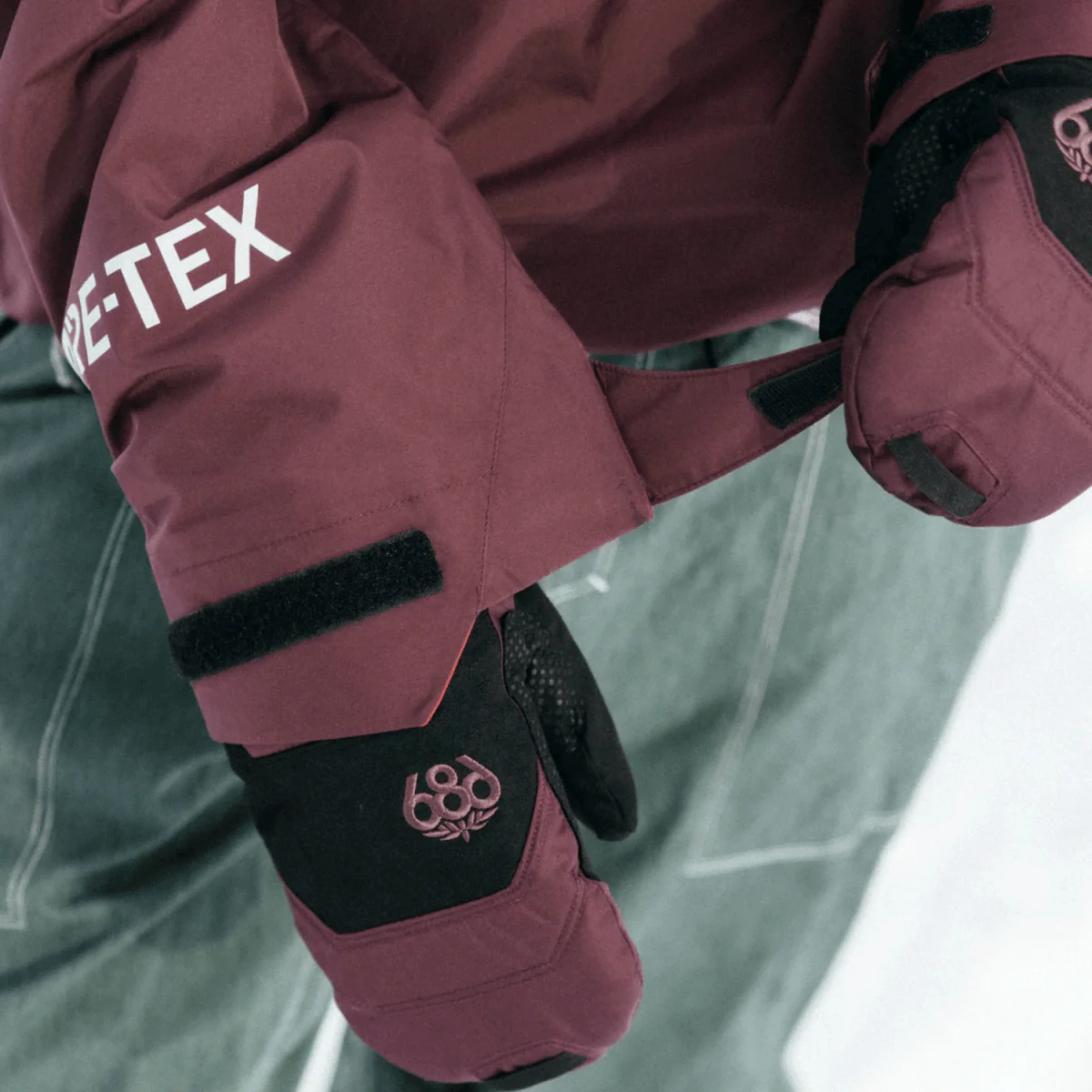 686 Men's Fragment Gore-tex Shell Anorak Jacket 2025 Sassafras - Image 3