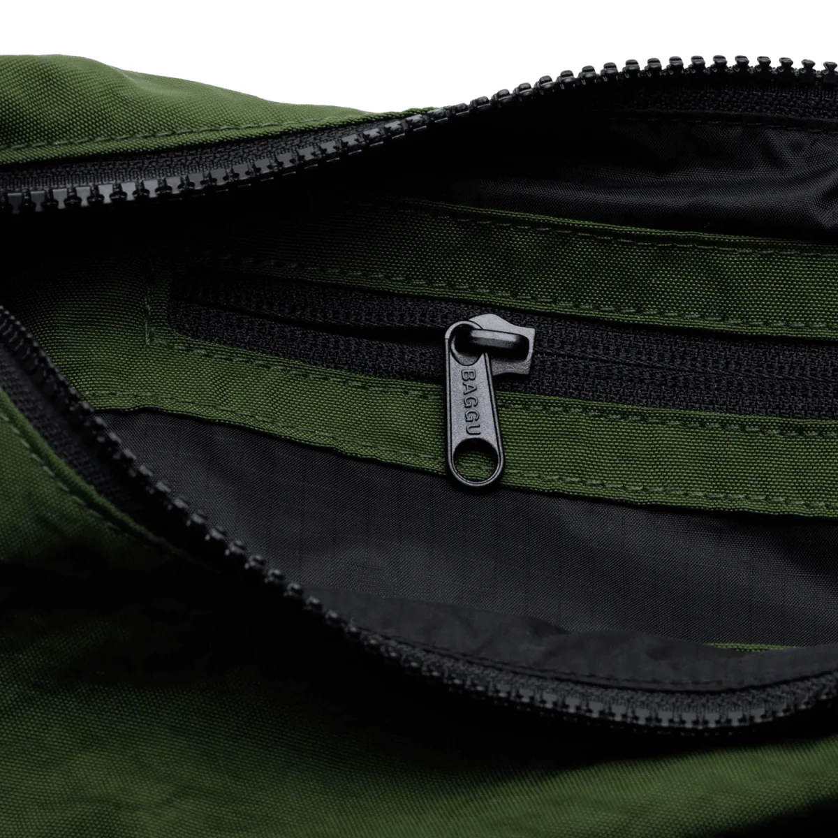 Baggu Medium Nylon Crescent Bag Bay Laurel - Image 2