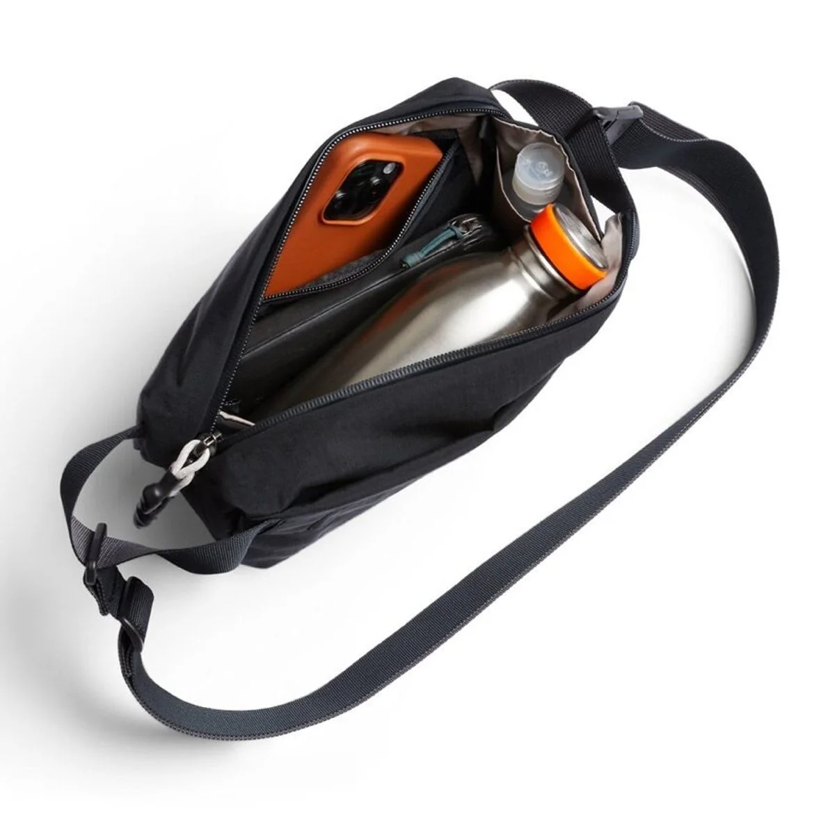 Bellroy Lite Sling Mini Bag Black - Image 2