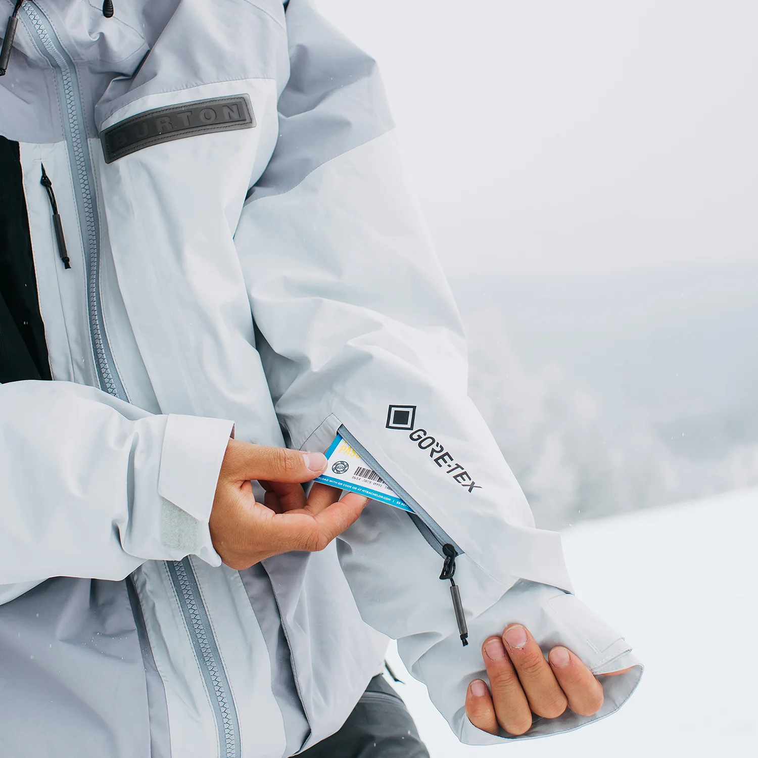 Burton Carbonate 2L Gore-tex Insulated Jacket 2023 - Image 5