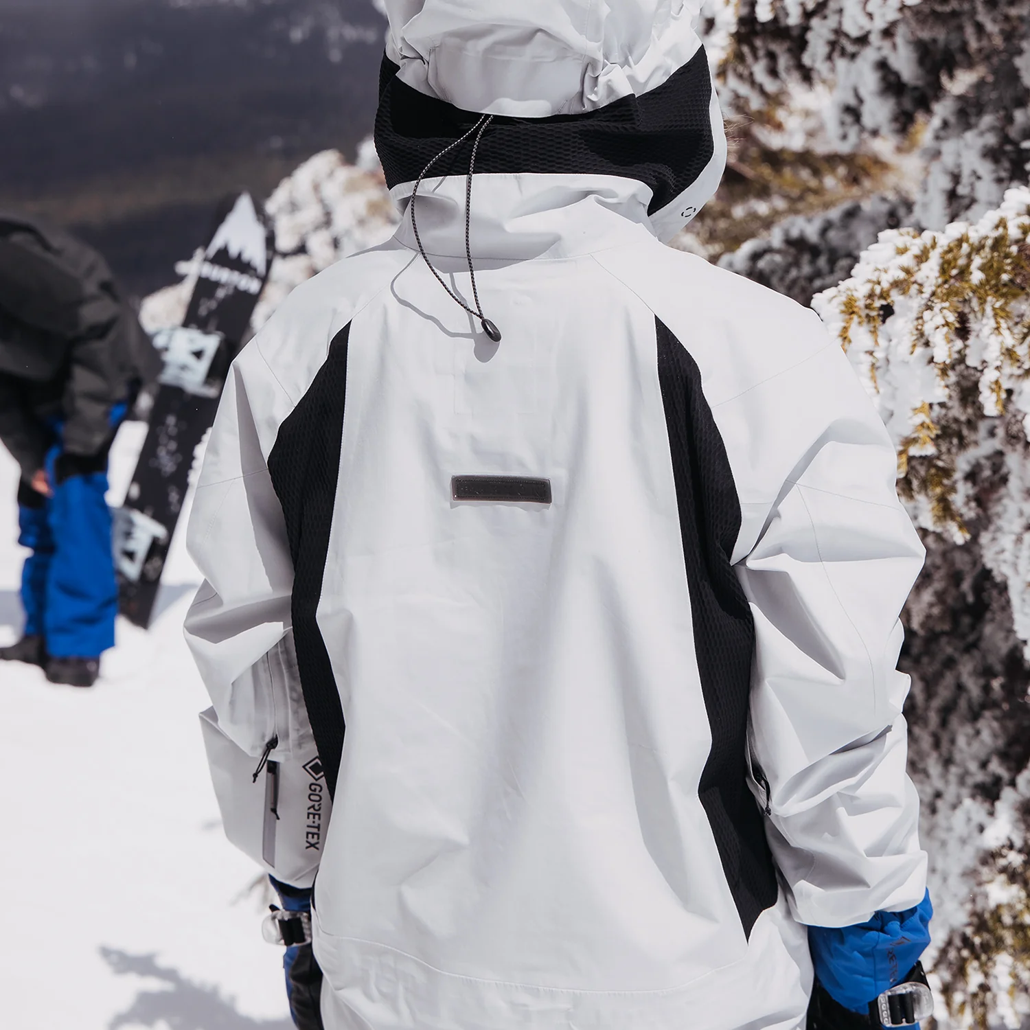 Burton Carbonate 3L Gore-tex Jacket 2023 - Men - Image 3