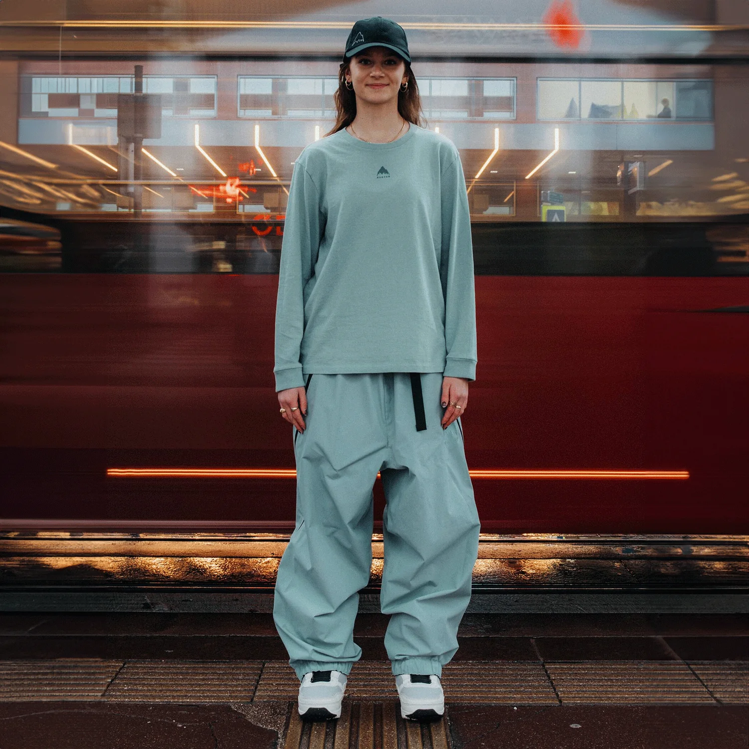 Burton Futuretrust L/S T Shirt Petrol Green - Image 2