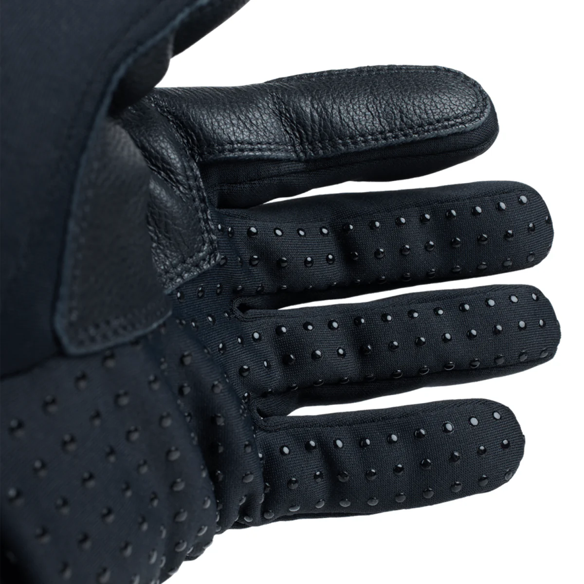 Burton [ak] Helium Midweight Glove True Black - Image 3