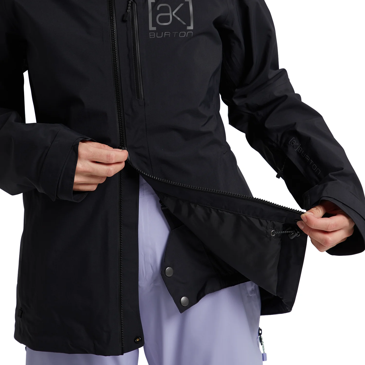 Burton Women's [ak] Upshift 2L Gore-Tex Jacket 2024 True Black - Image 2