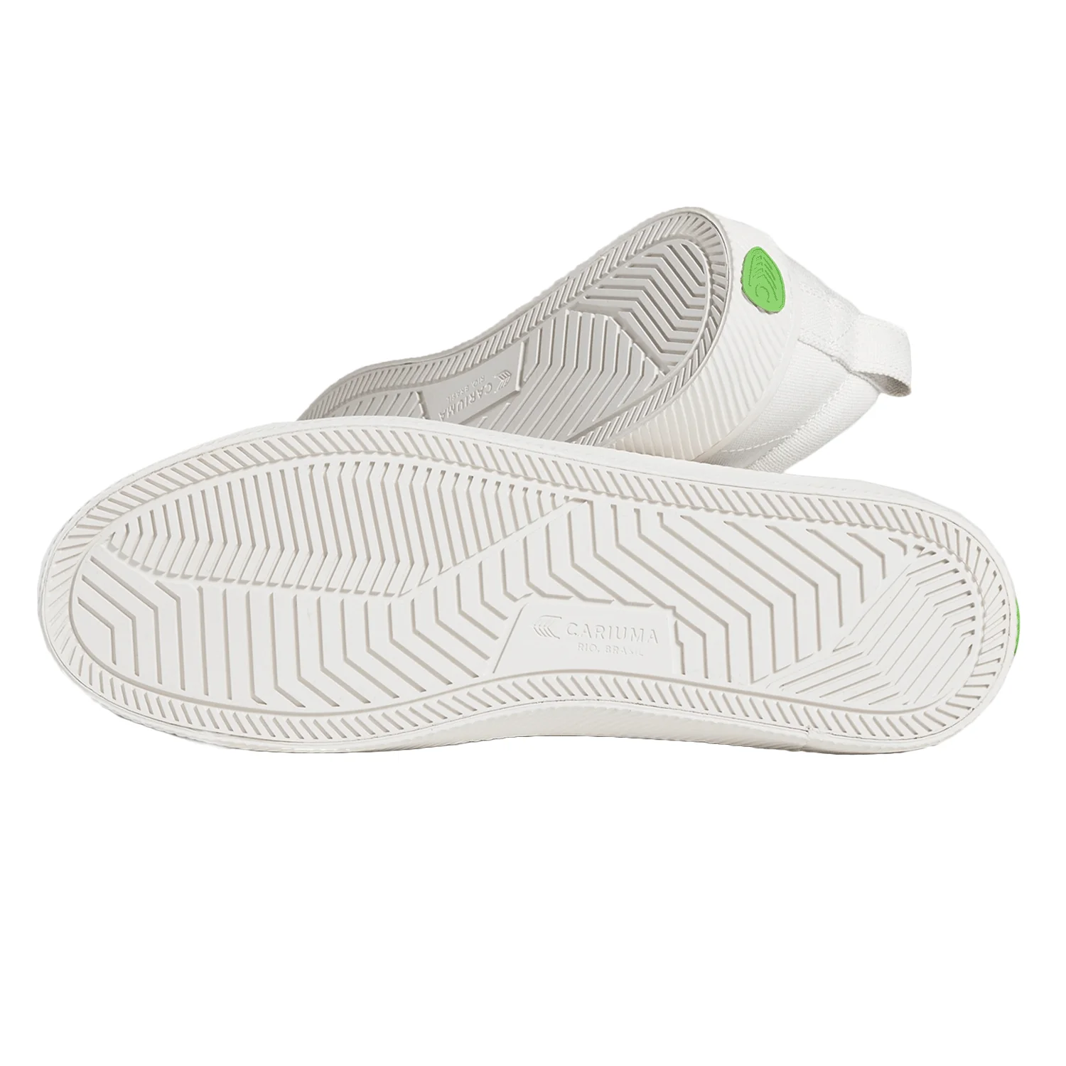 Cariuma Oca Low Shoe Off-White Canvas - Image 3