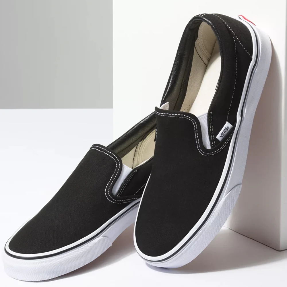 Vans Classic Slip-On Shoe Black - Image 3