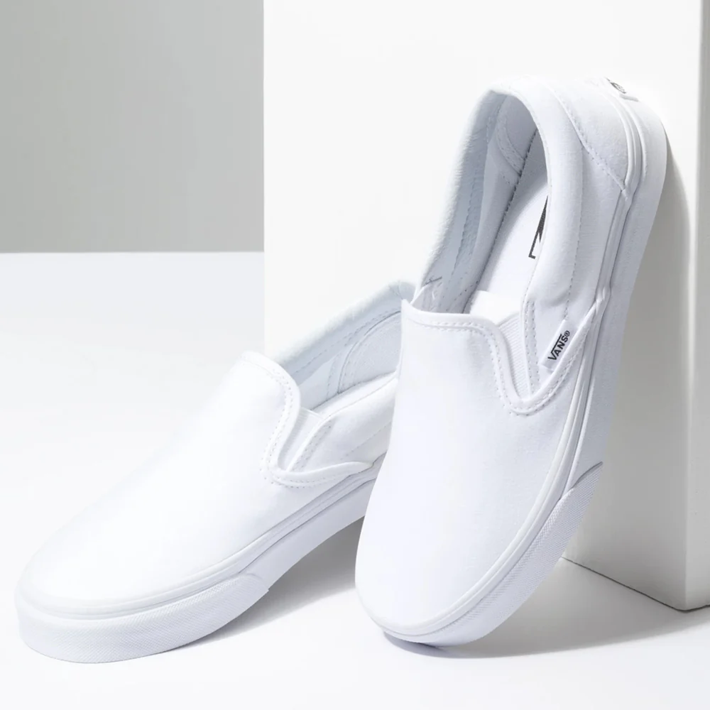 Vans Classic Slip-On Shoe True White - Image 3