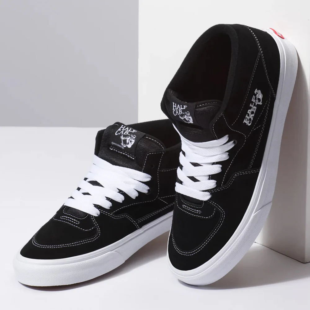 Vans Half Cab Shoe Black - Image 3
