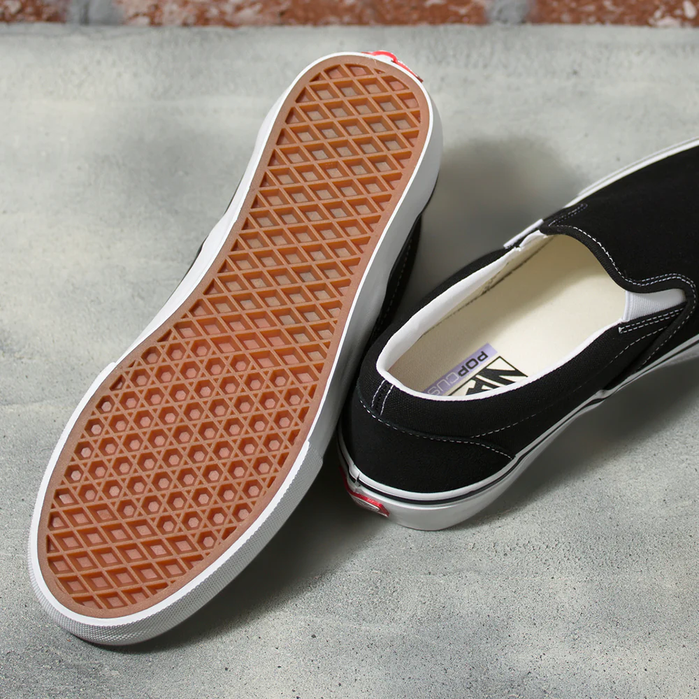 Vans Skate Slip-On Shoe Black/White - Image 4
