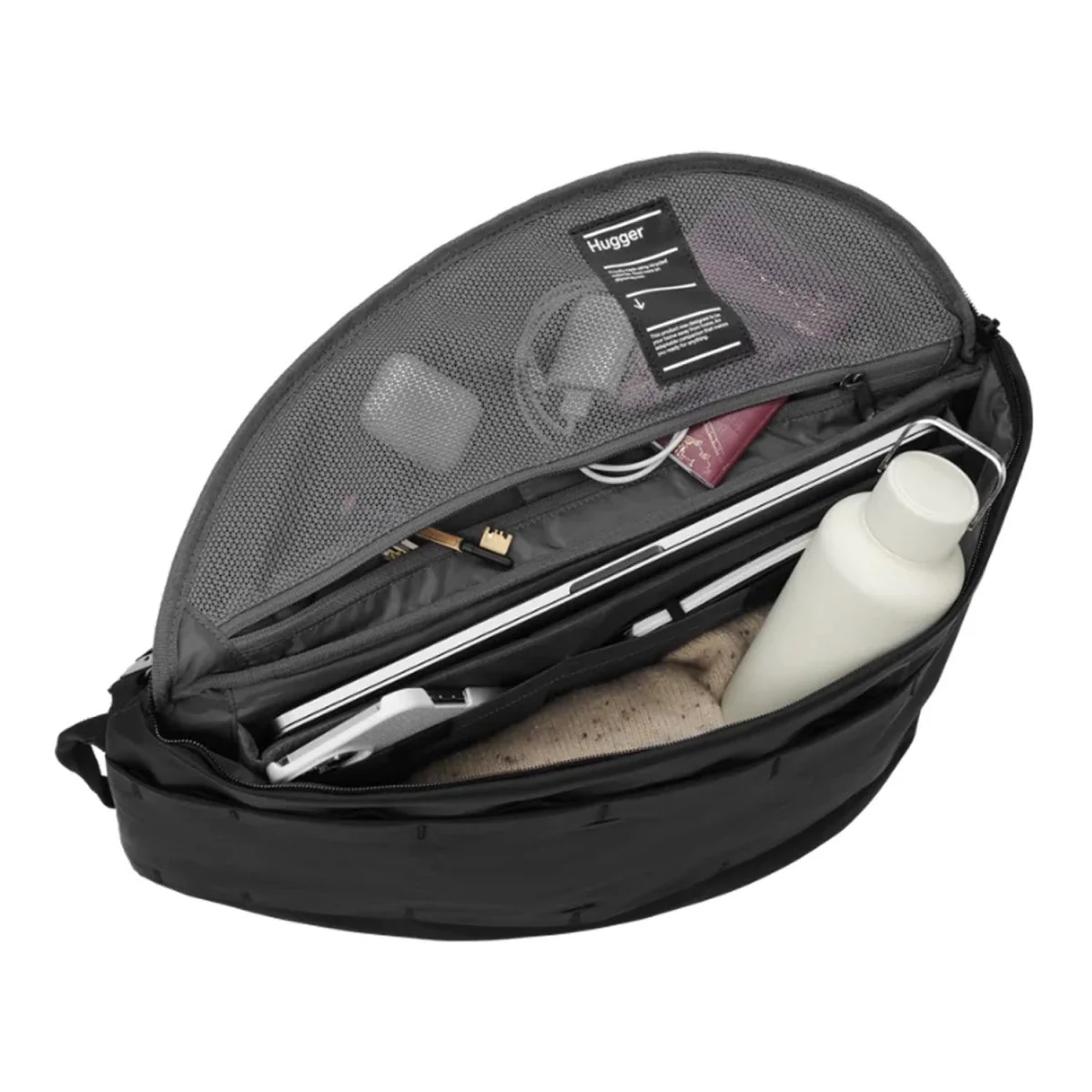 Db Hugger Base 15L Backpack Black Out - Image 4