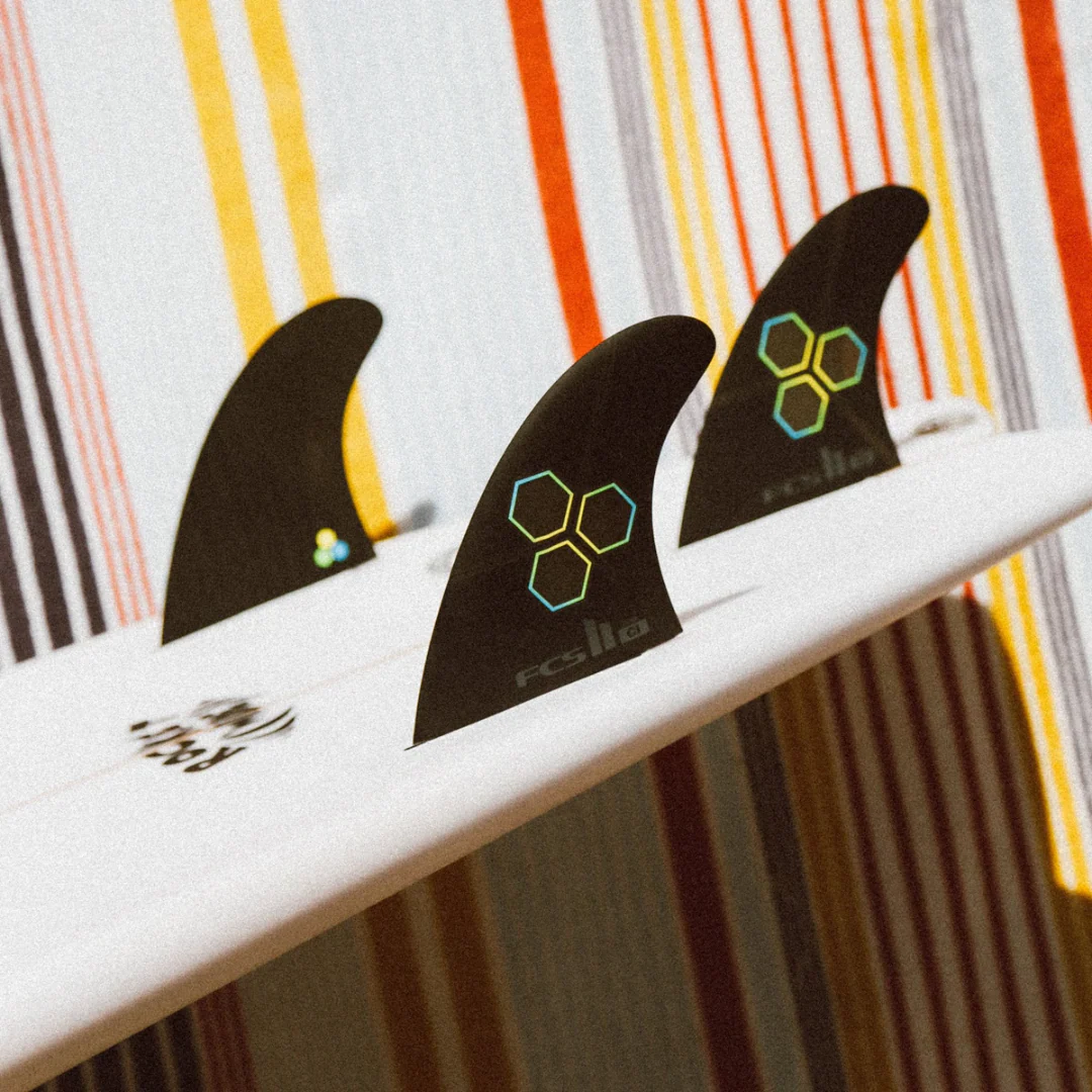 FCS II Channel Islands PC Upright Tri Surf Fins Large Black - Image 3