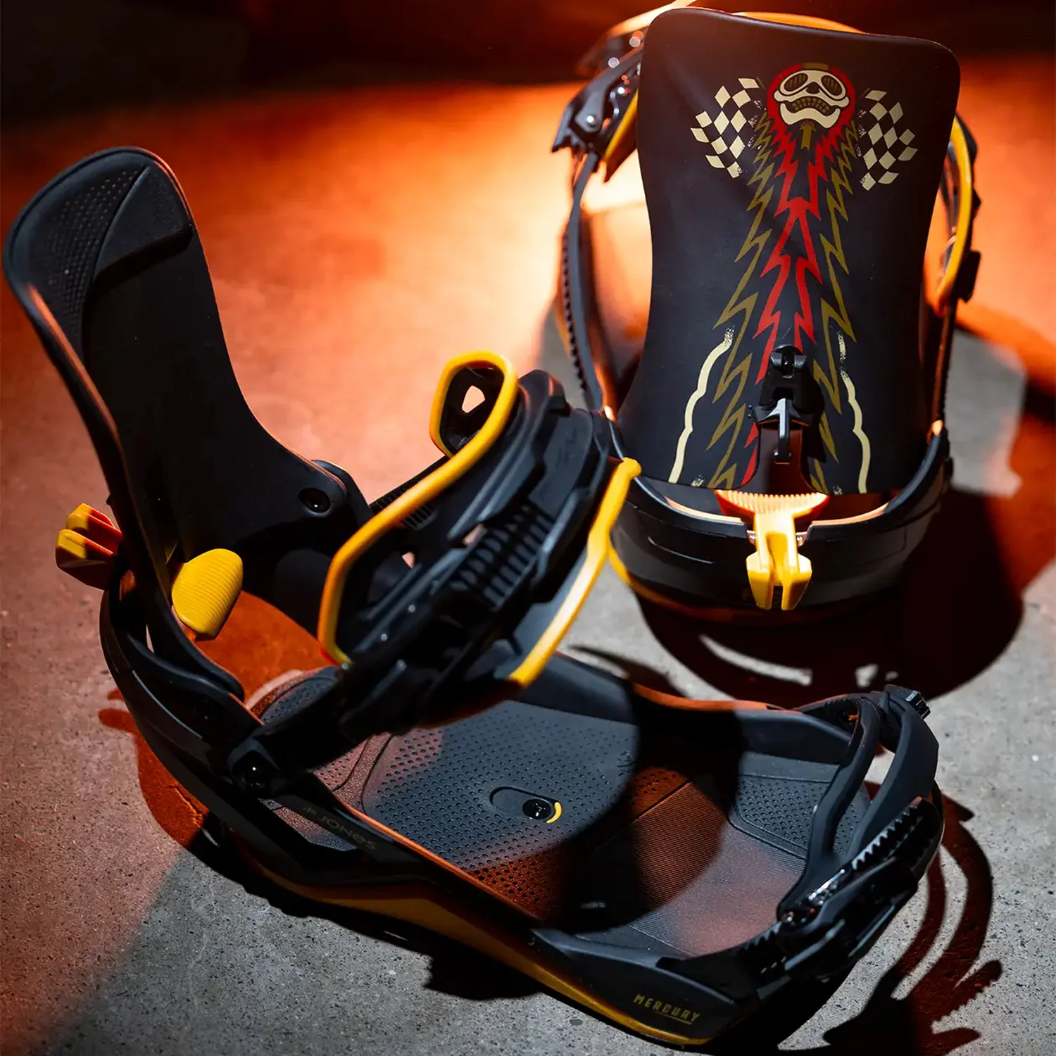 Jones Mercury FASE Harry Kearny Ltd Snowboard Bindings - Image 3