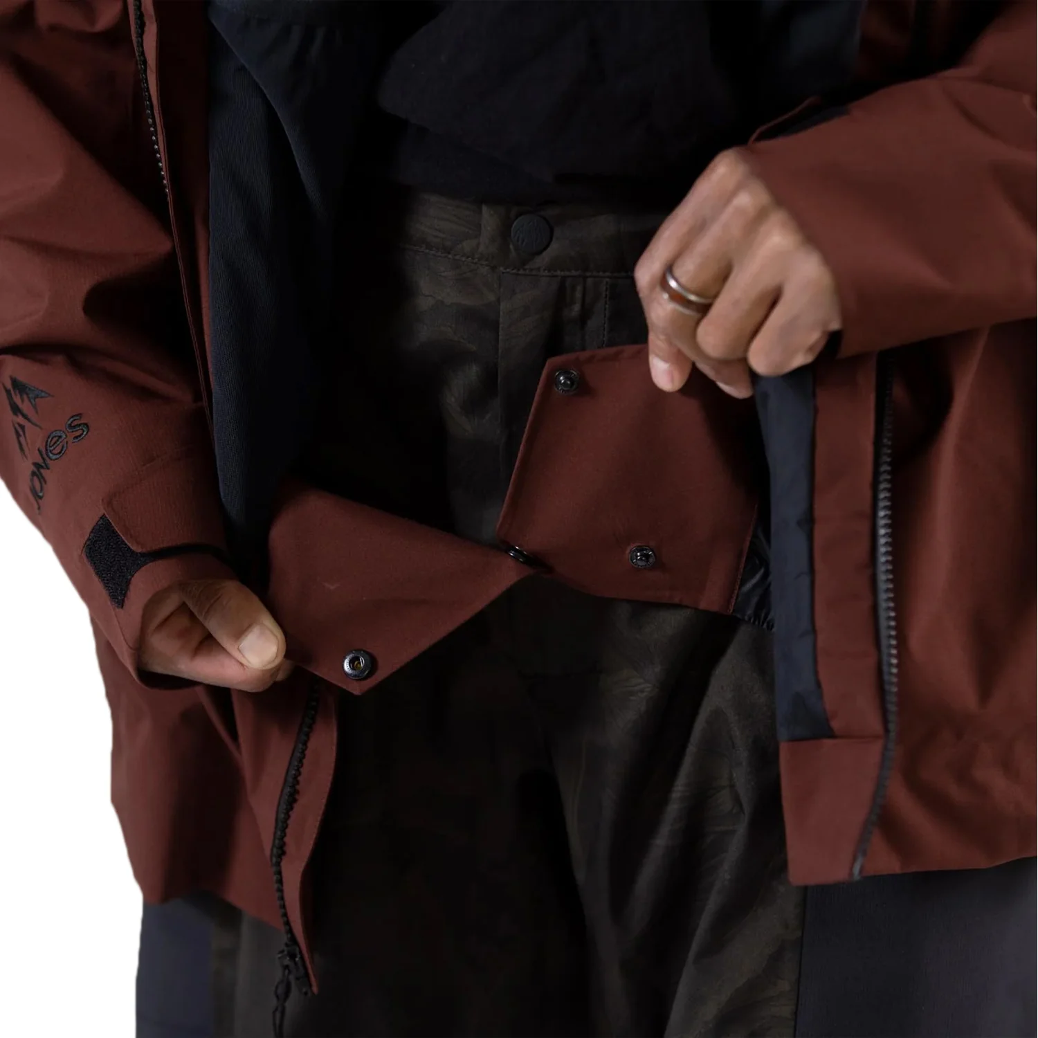 Jones MTN Surf Jacket 2023 - Men - Image 5