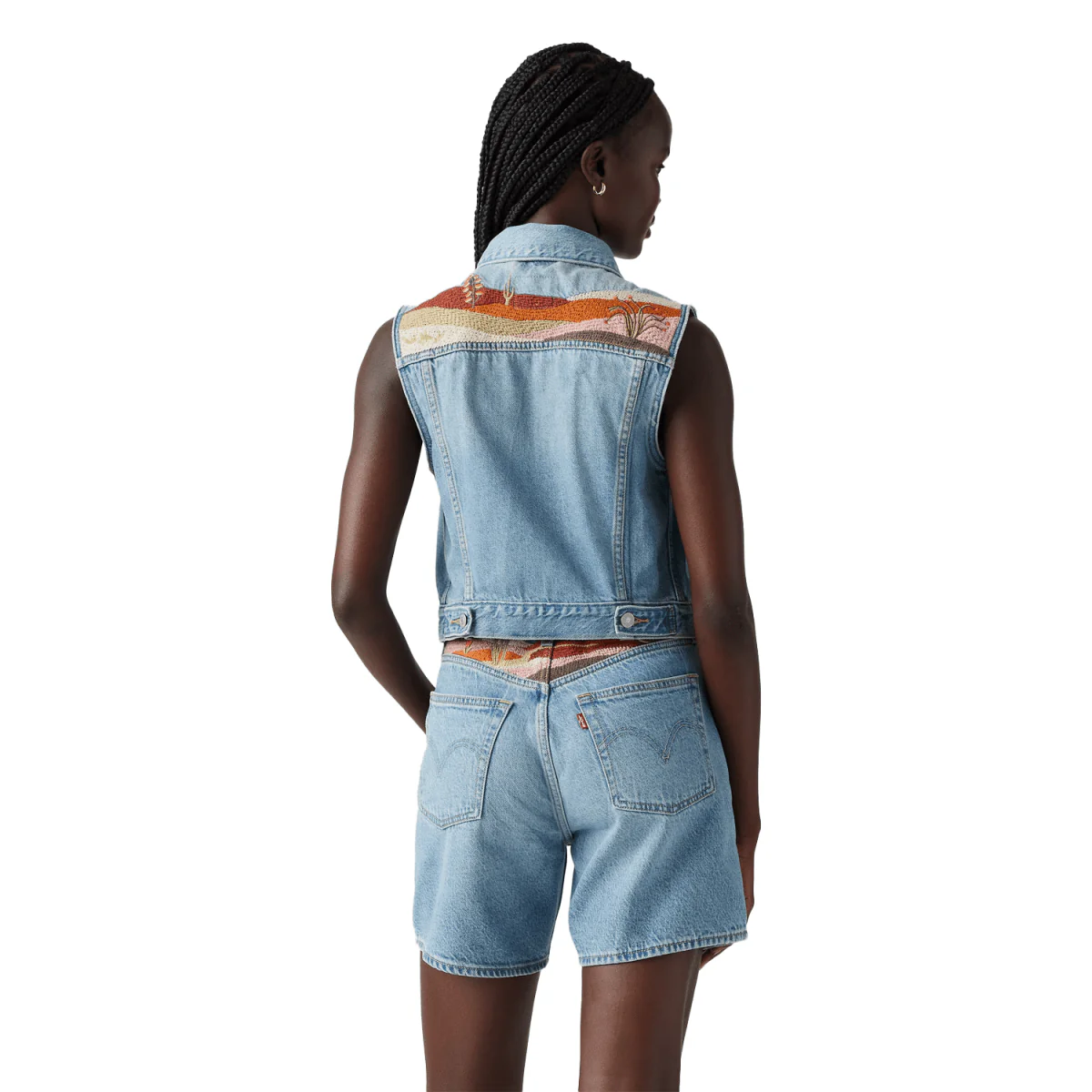 Levis Women's Embroidered Xs Vest Desert Utopia Trucker - Image 2