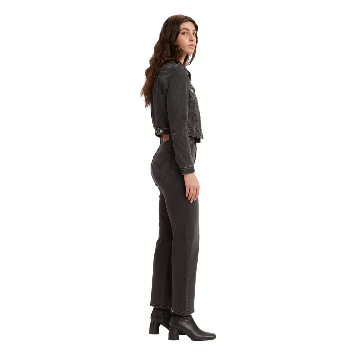 Levis Women's Ribcage Straight Ankle Pant Just A Sec - Image 2