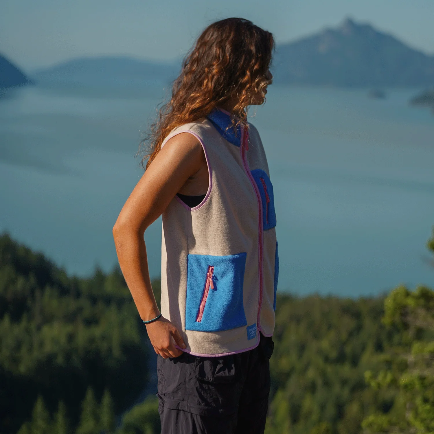 Notice the Reckless Women's Overland Vest Cream/Blue/Coral - Image 6