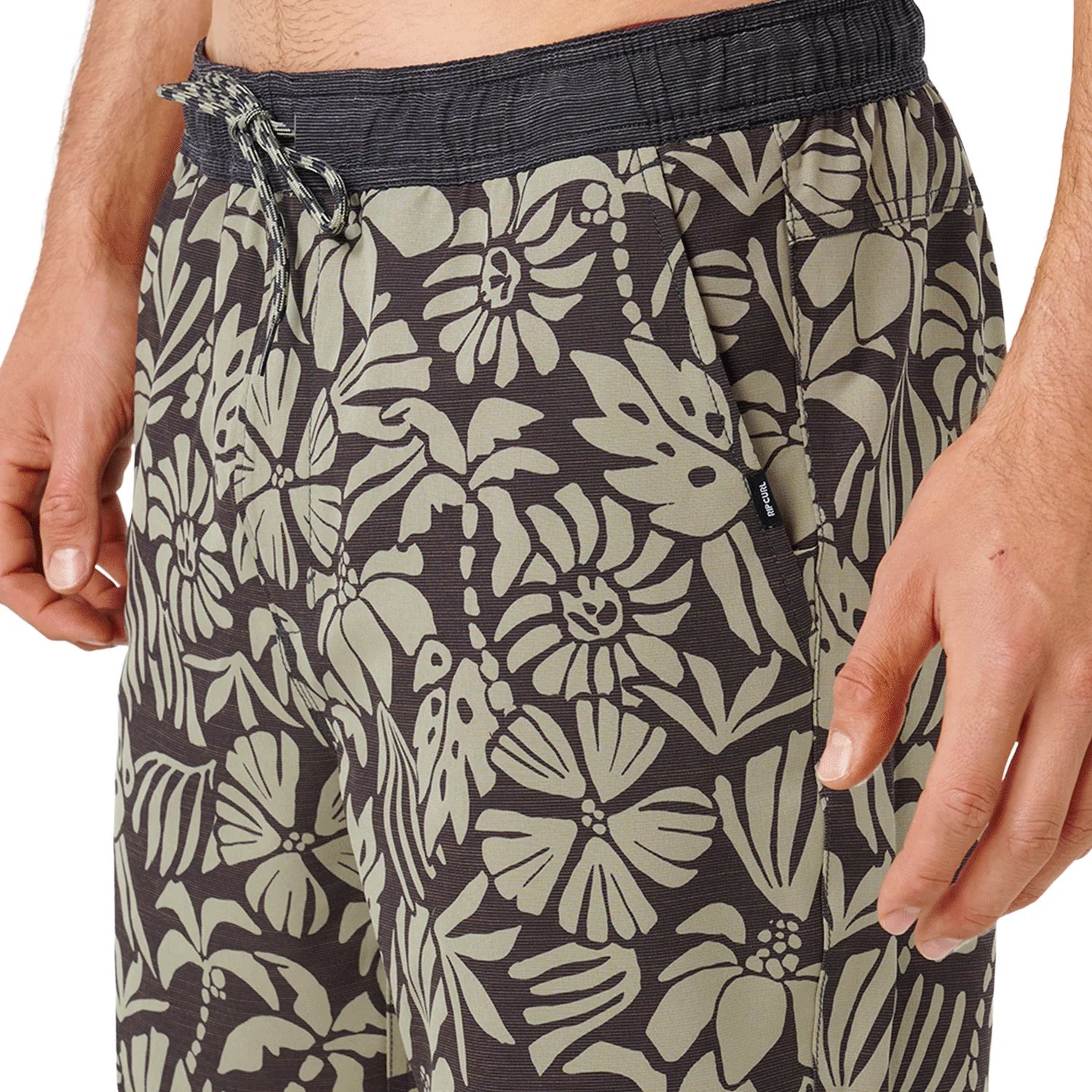 Rip Curl Men's Boardwalk Jackson Volley Boardshort Washed Black/Fatigue - Image 5