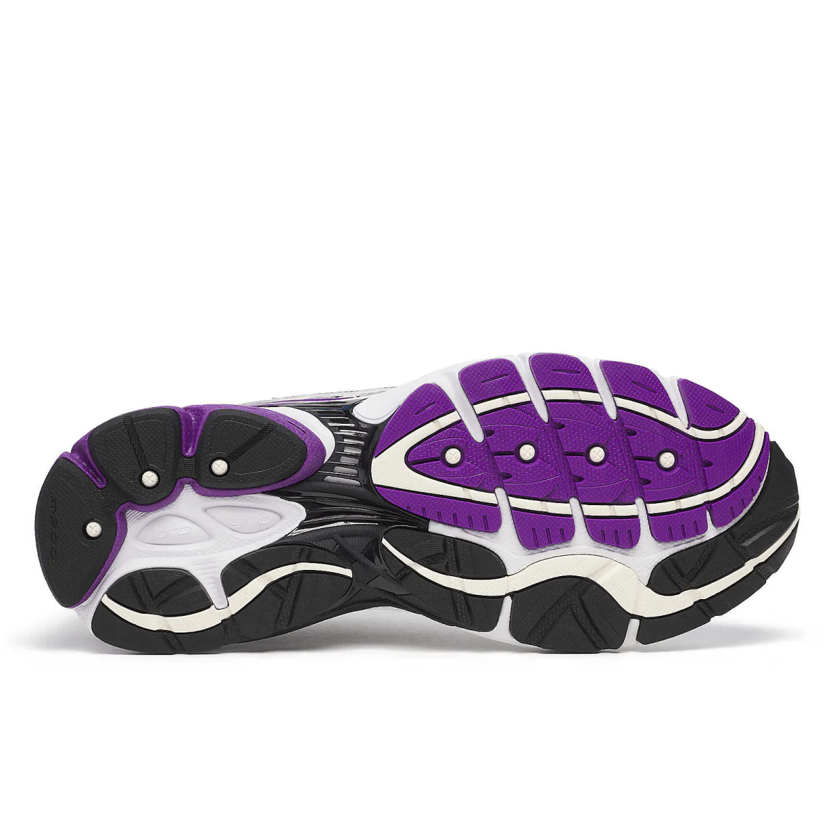 Saucony Progrid Omni 9 Shoe Silver/Purple - Image 6
