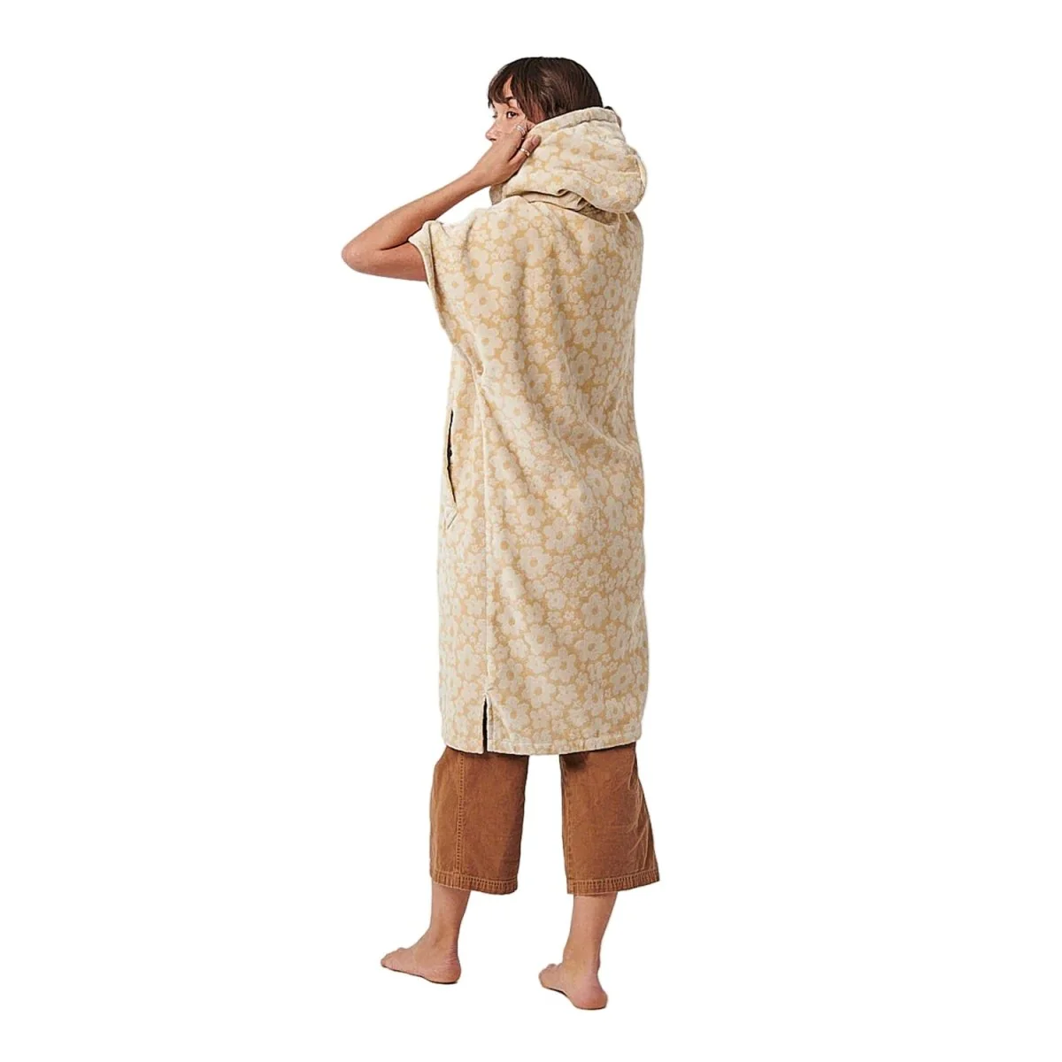 Slowtide Ginny Ex Warm Poncho Sandstone - Image 2