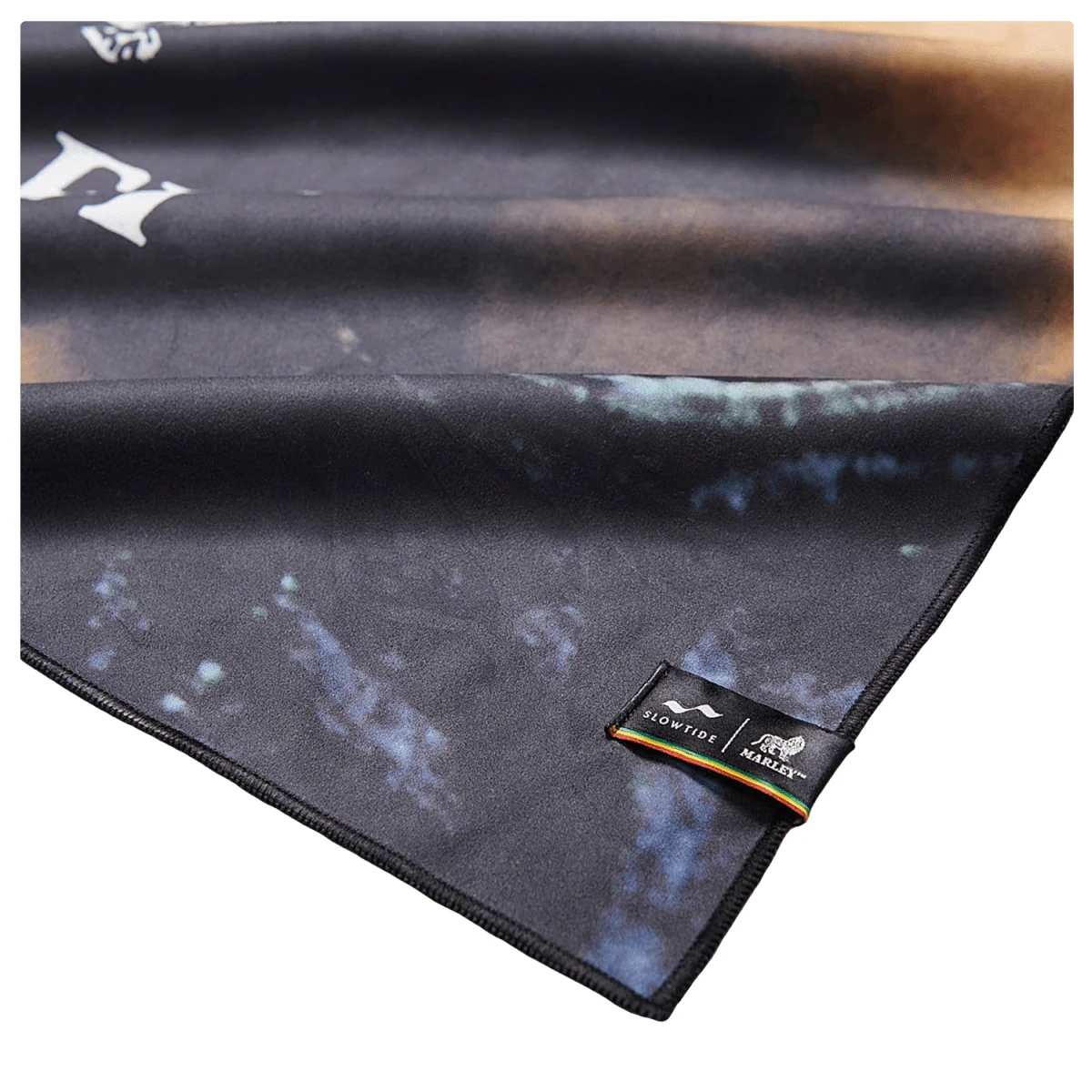 Slowtide Legend Quick Dry Travel Towel - Image 3