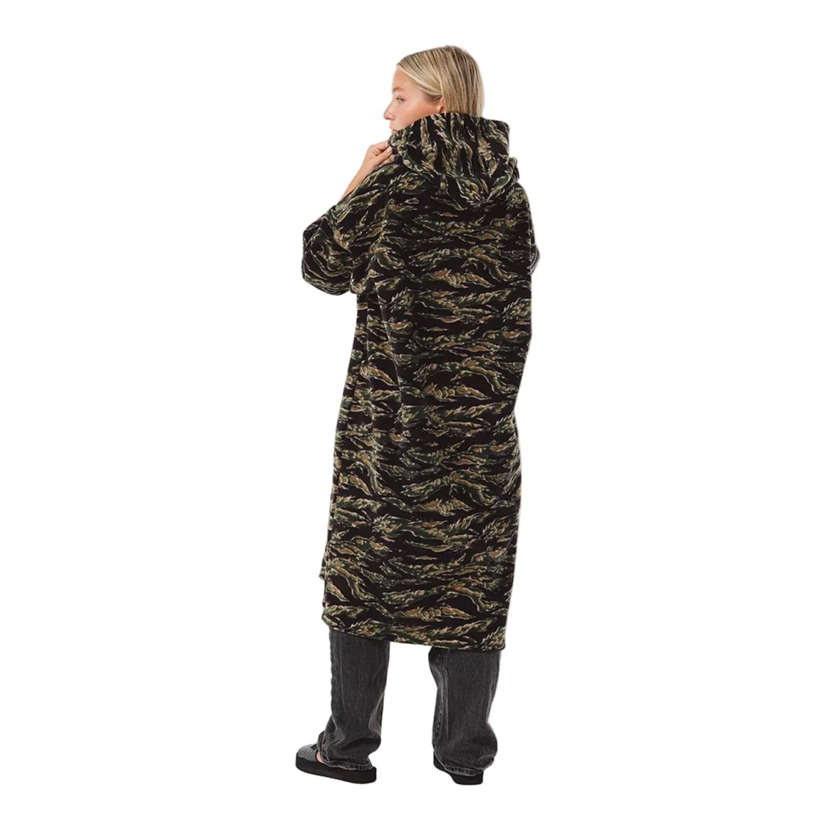 Slowtide Major Everyday Fleece Poncho - Image 2