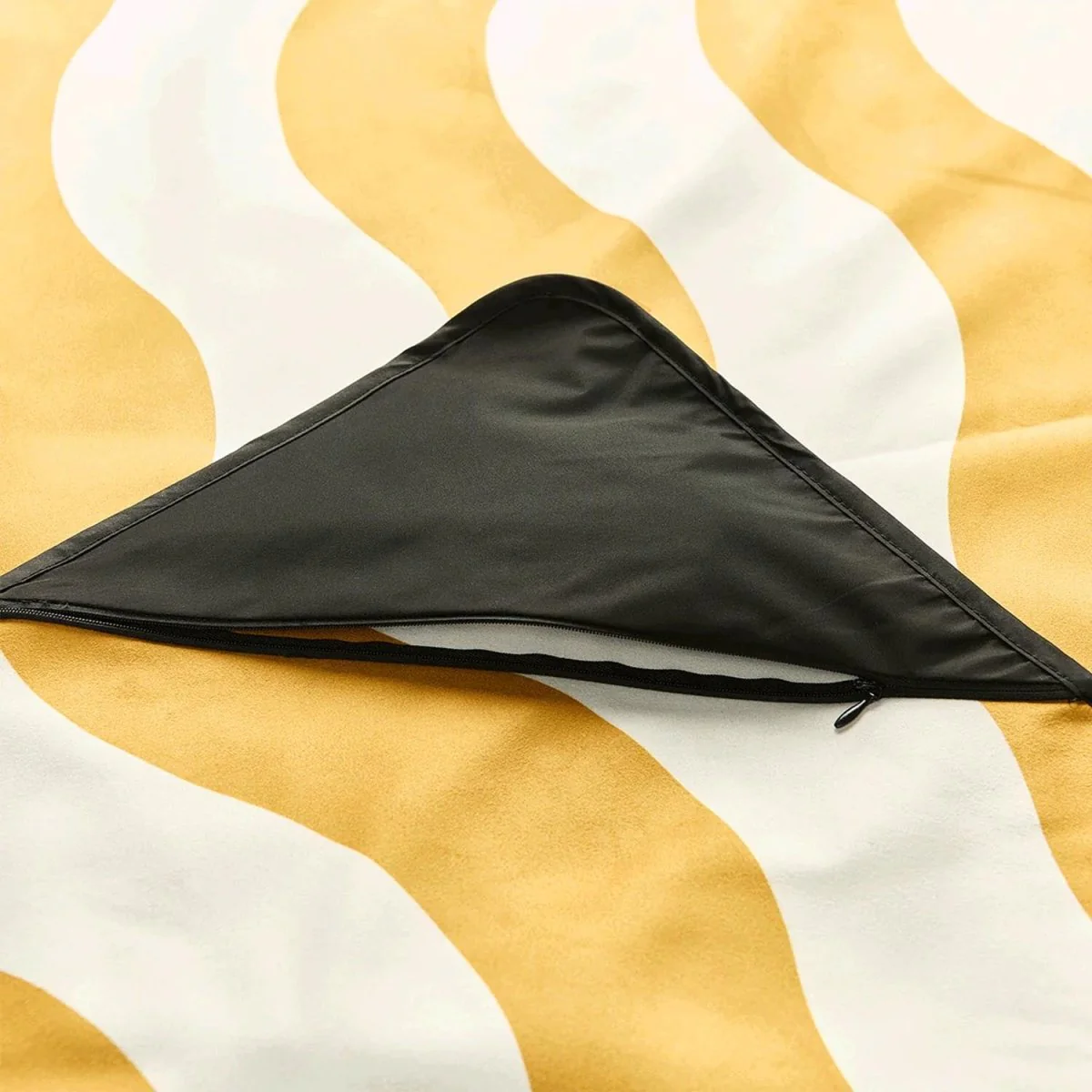 Slowtide Stripe Picnic Blanket Brush - Image 3