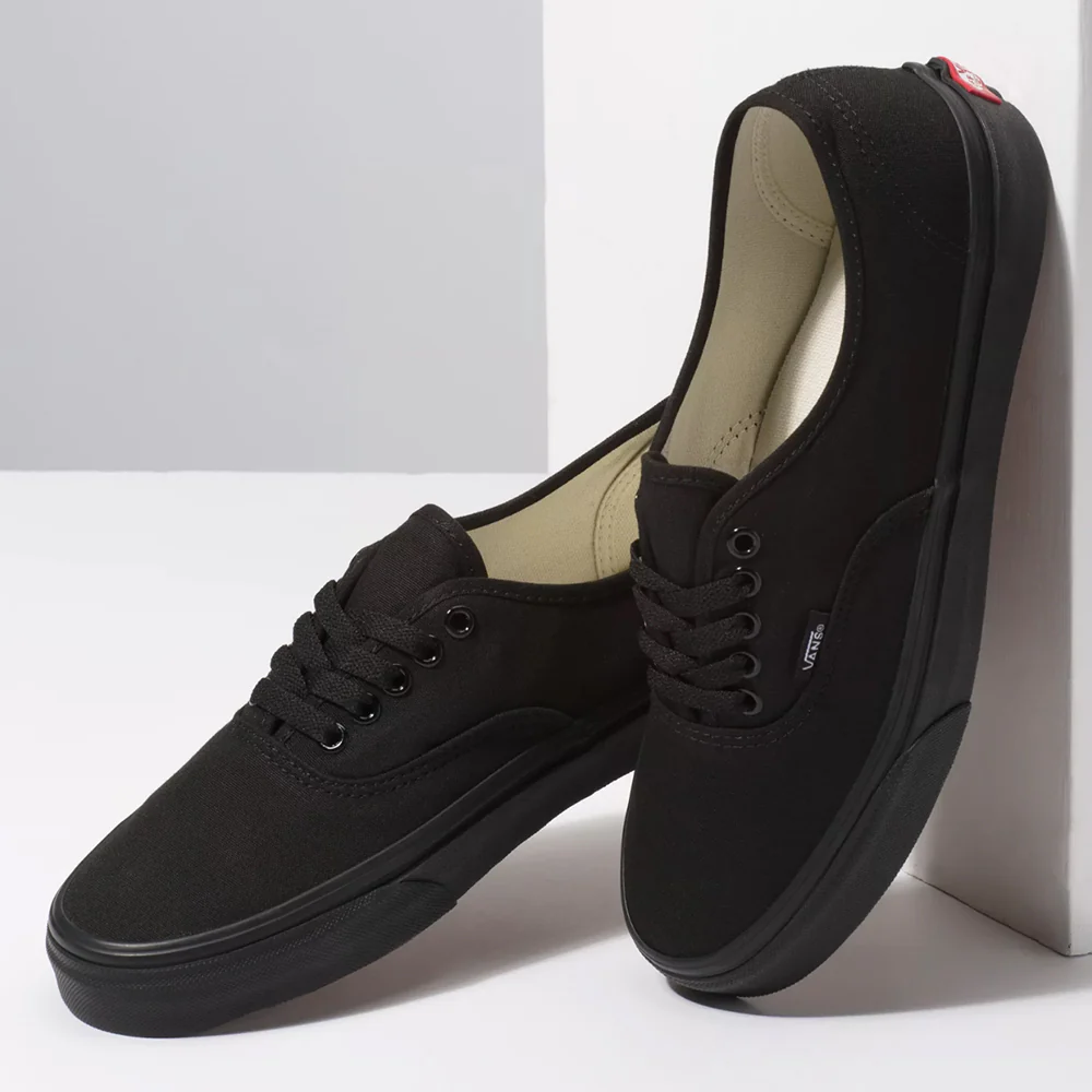 Vans Authentic Shoe Black/Black - Image 3