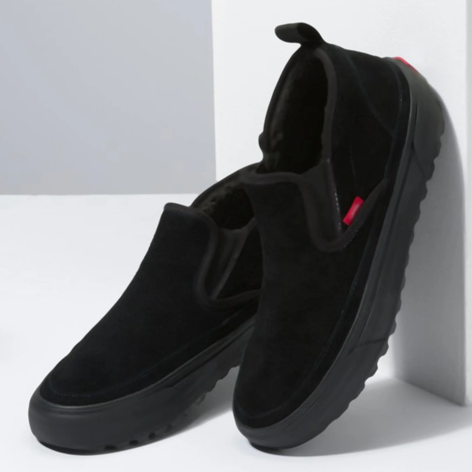 Vans Mid Slip MTE-1 Slip On Mid Boot - Image 4
