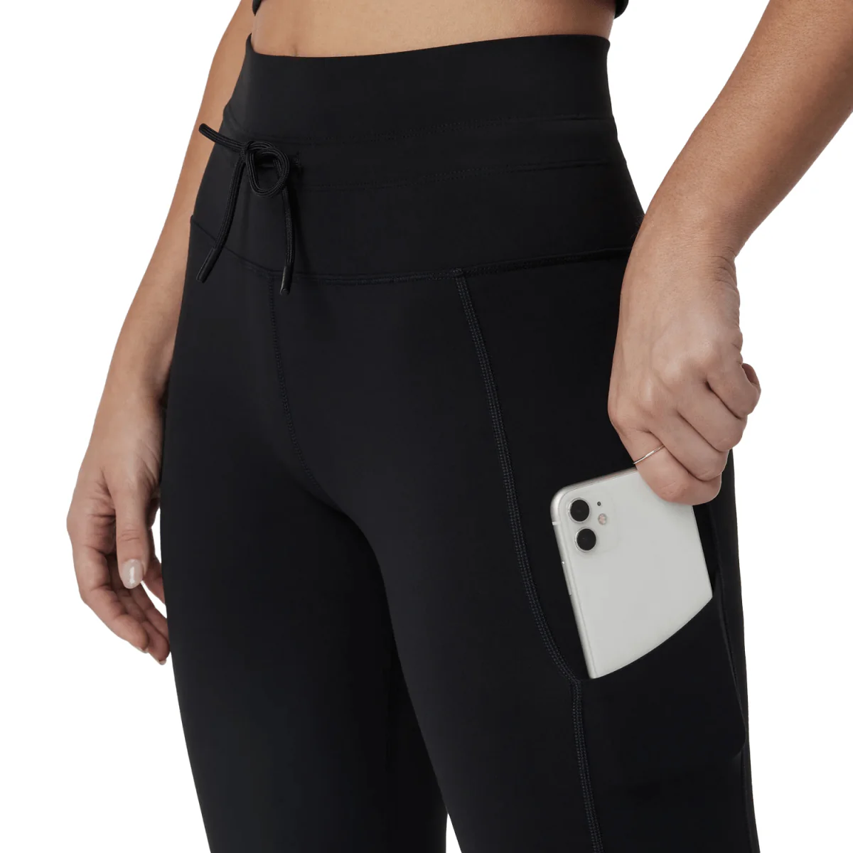 Vuori Women's Daily Pocket Legging Black - Image 3