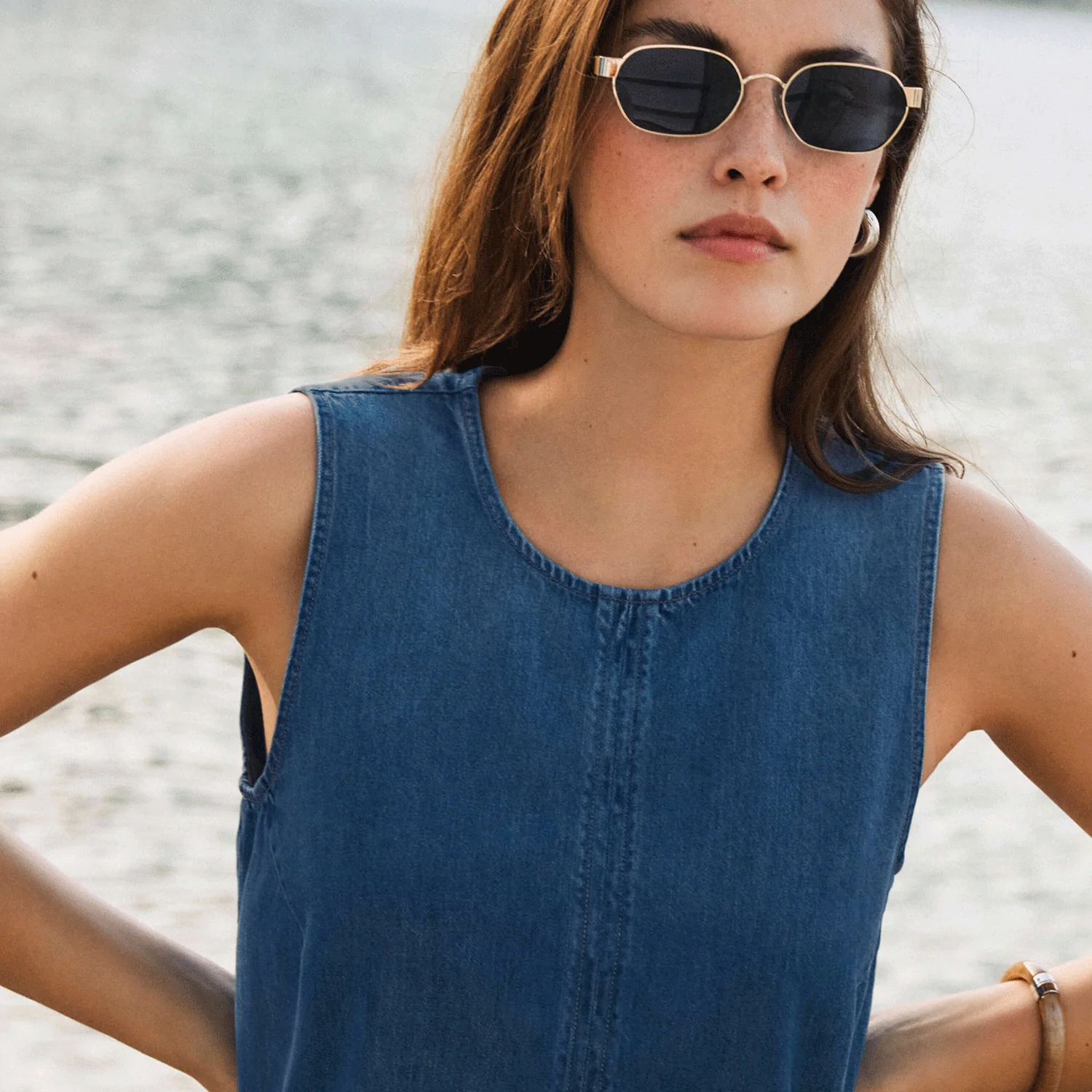 Z Supply Women's Sunseeker Denim Tank Deep Water - Image 3